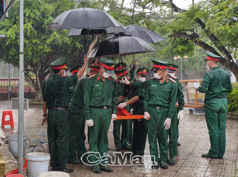 Chuyện những người đi tìm từng "manh mối vàng"