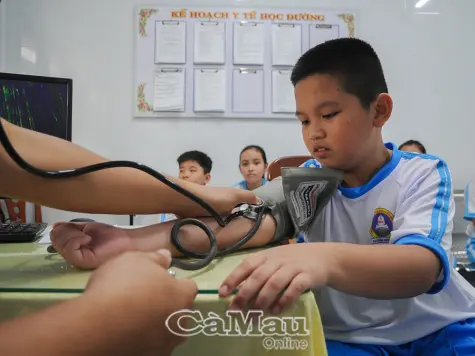 Chăm sóc sức khoẻ học sinh từ gốc