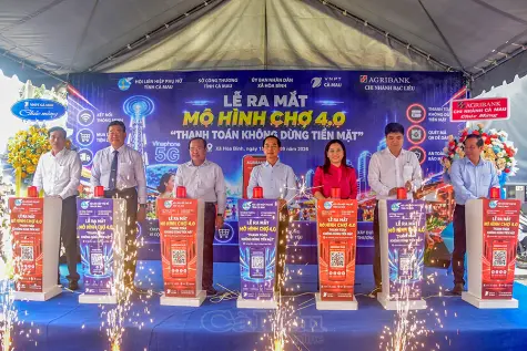 Ra mắt mô hình “Chợ 4.0” tại xã Hoà Bình