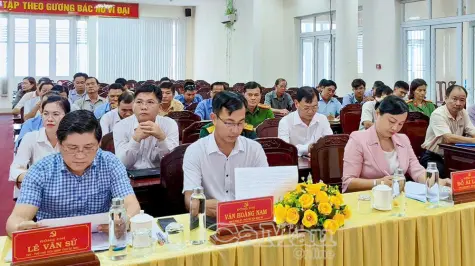Hoà Bình cần tập trung phát triển tôm, cua theo chuỗi liên kết
