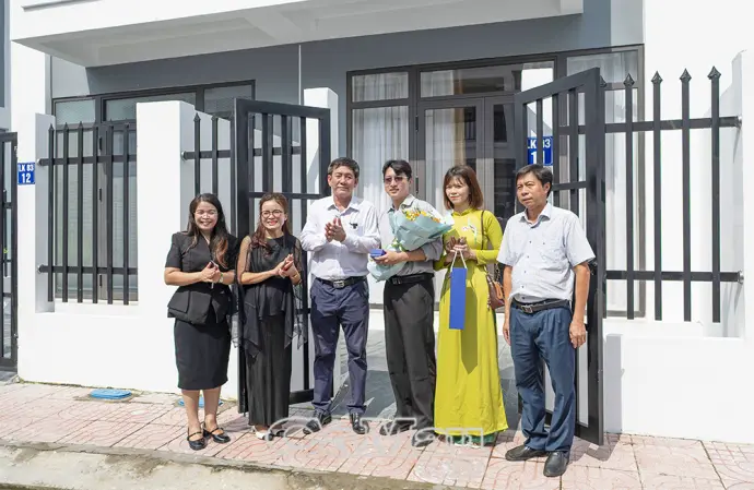 Dream House Cà Mau - Trao chìa khoá, đón mái ấm