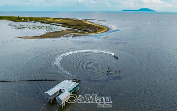 Về nơi "đất nở, rừng đi"...