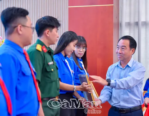 Phát huy tinh thần “dám nghĩ, dám làm, dám đổi mới, dám chịu trách nhiệm”