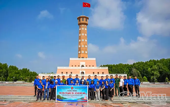 Dấu ấn áo xanh