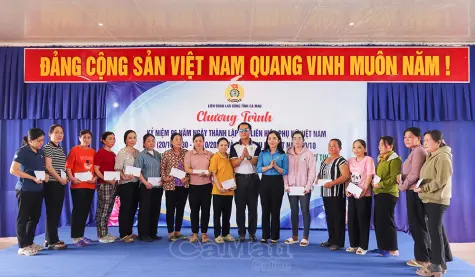 Nâng cao kiến thức chăm sóc sức khoẻ cho nữ đoàn viên, người lao động