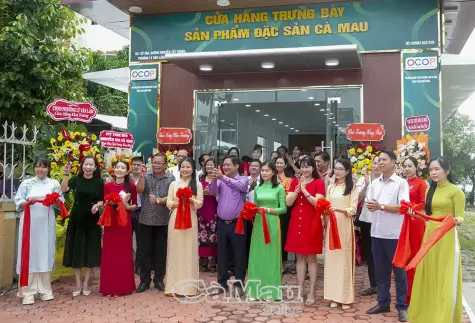 Mở rộng kênh bán, kết nối đầu ra cho sản phẩm OCOP Cà Mau