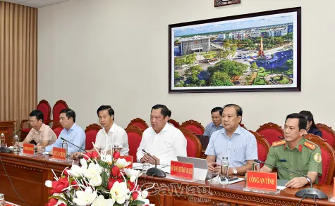 Cà Mau làm việc với VASCO, chuẩn bị khôi phục các đường bay