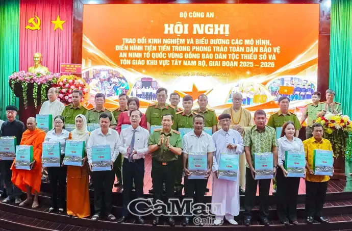 Ba điển hình tiêu biểu góp sức giữ bình yên vùng đồng bào dân tộc thiểu số