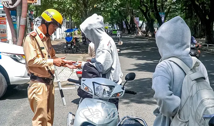 Đảm bảo an toàn giao thông trong lứa tuổi học sinh