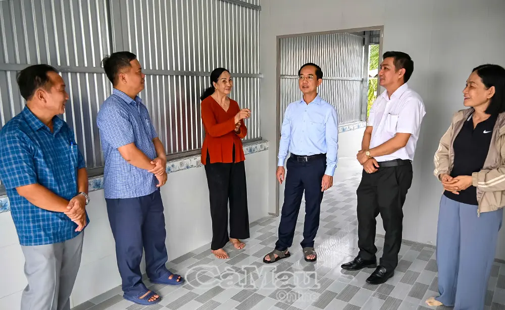 Huy động nguồn lực chăm lo cho người nghèo