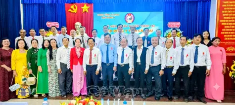 Đông y Cà Mau: 40 năm kế thừa, phát triển và chăm sóc sức khoẻ Nhân dân